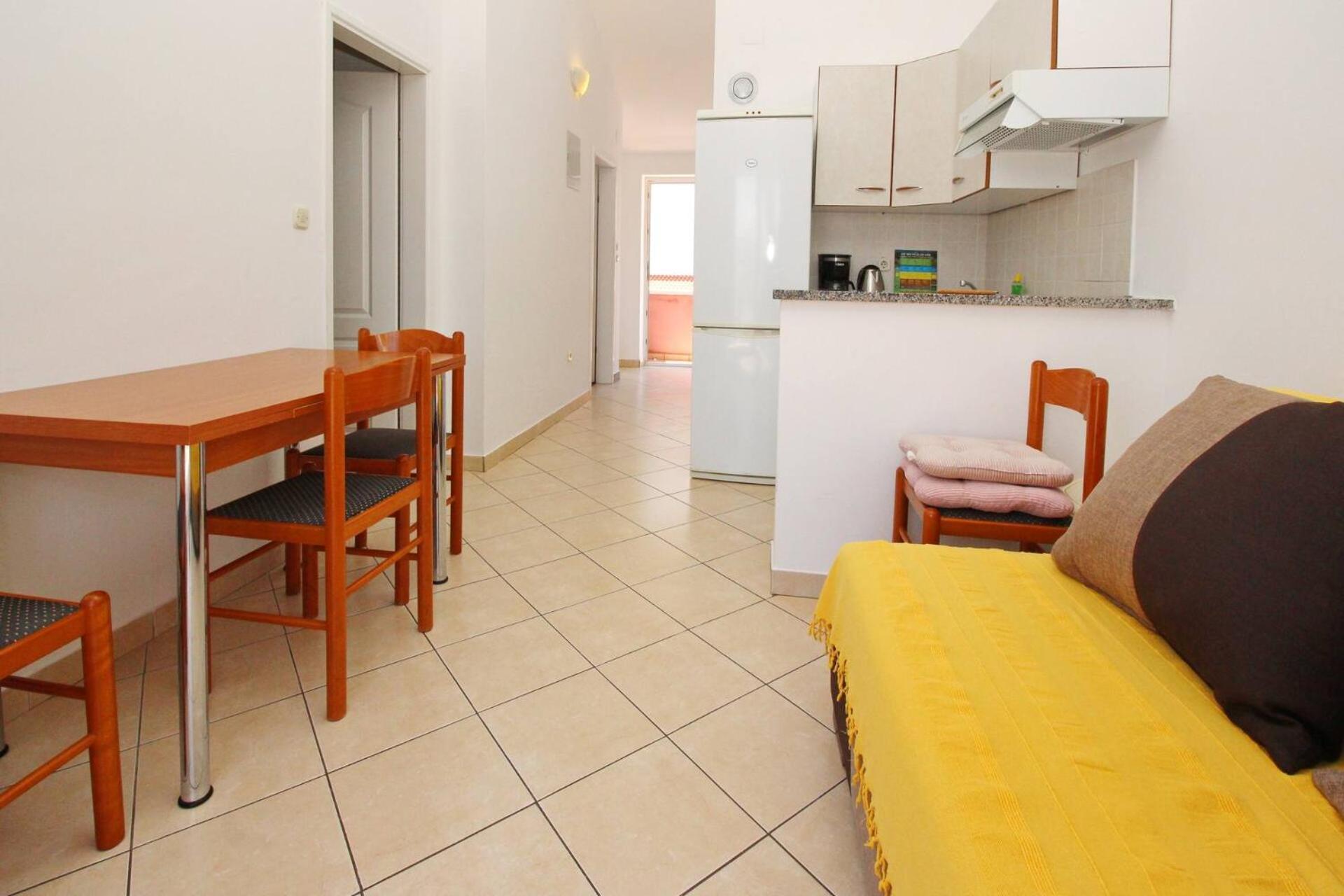 Apartments Lovincic Baska  Exterior photo