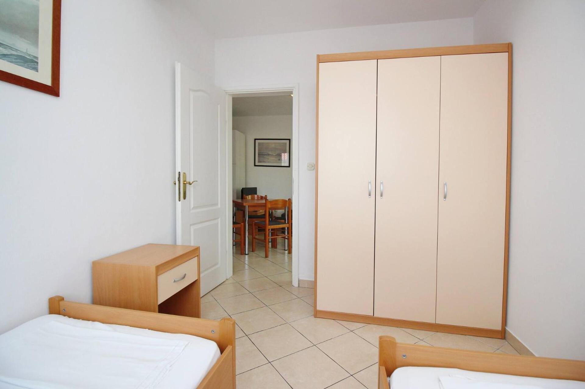 Apartments Lovincic Baska  Exterior photo