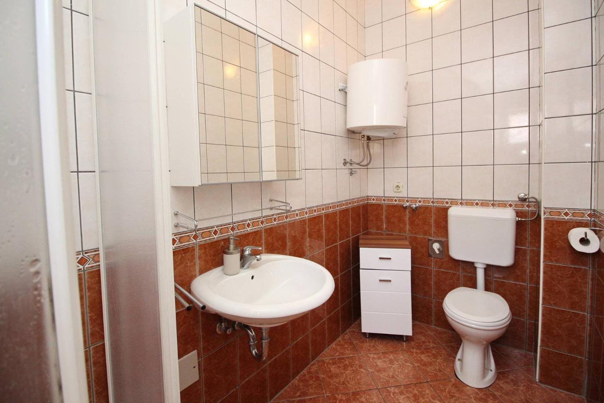 Apartments Lovincic Baska  Exterior photo