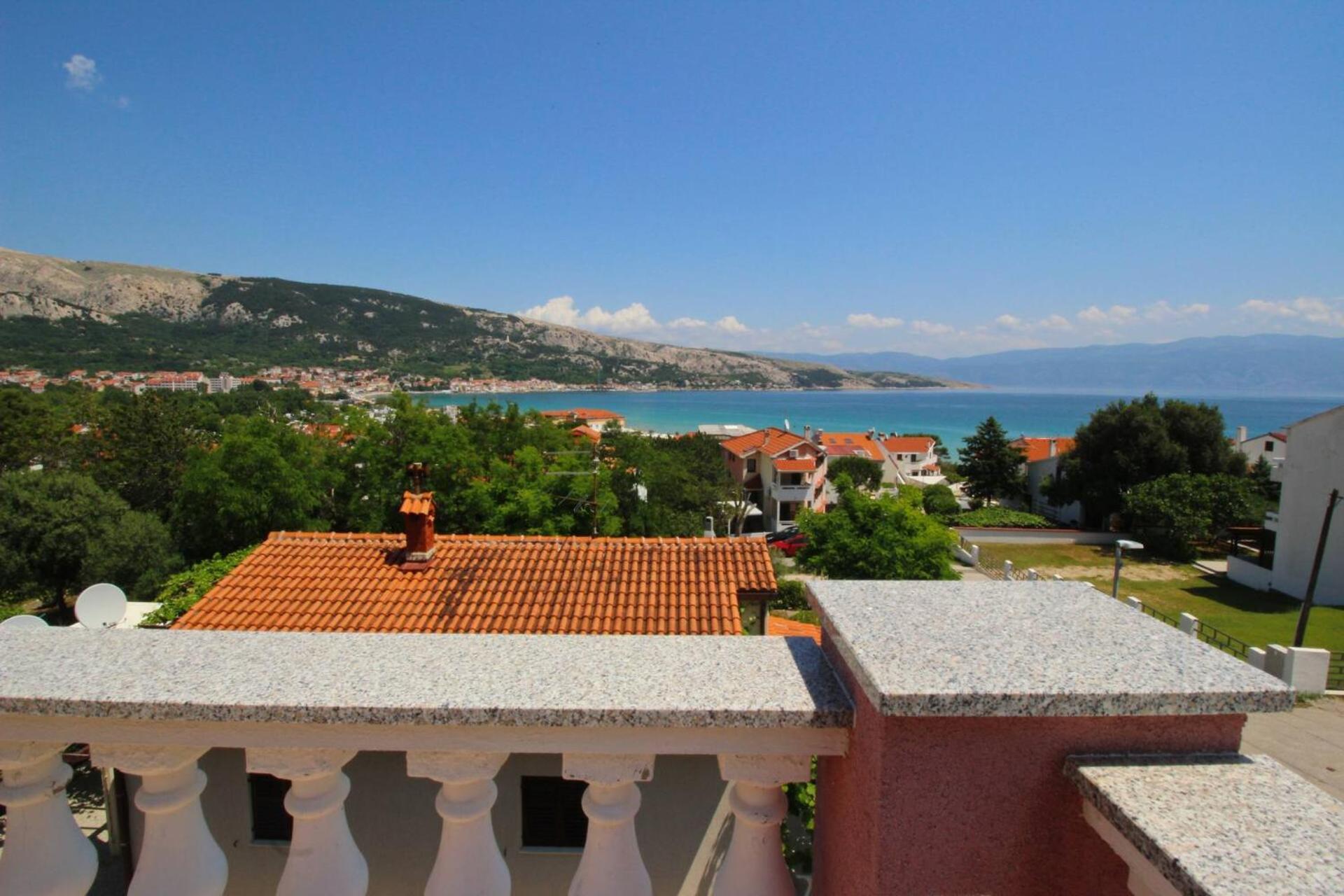 Apartments Lovincic Baska  Exterior photo