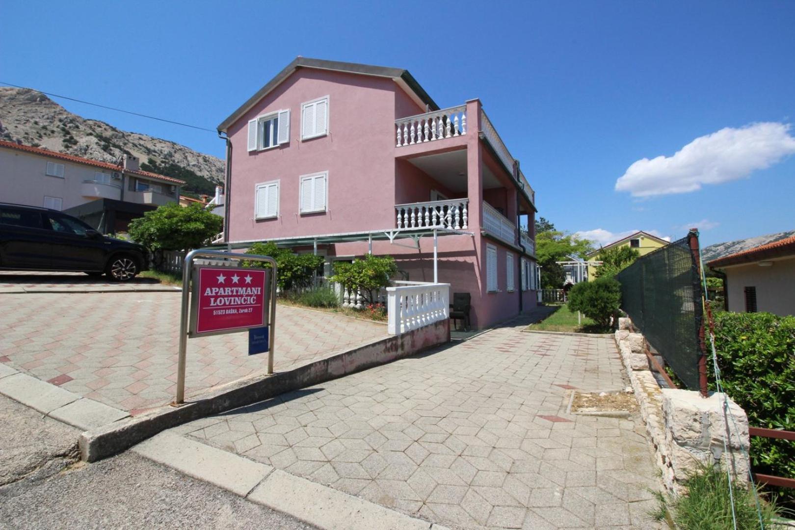 Apartments Lovincic Baska  Exterior photo